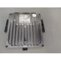 CALCULATEUR MOTEUR RENAULT CLIO
