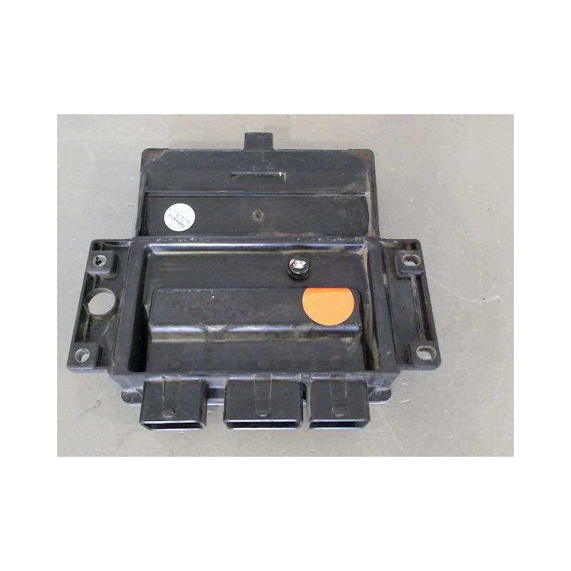 CALCULATEUR MOTEUR RENAULT SCENIC II PH1 02-06
