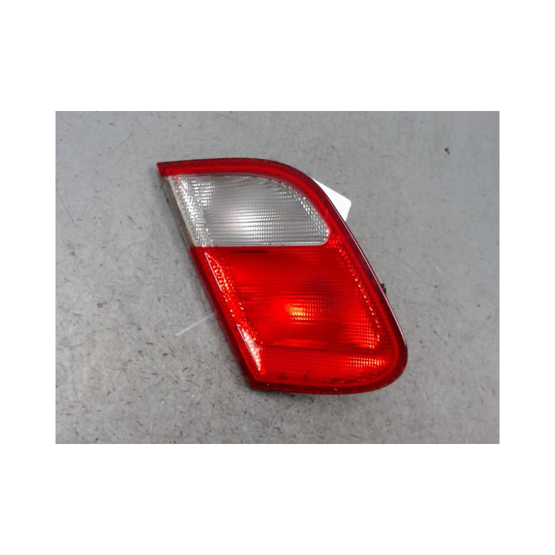 FEU ARRIERE INTERIEUR GAUCHE MERCEDES CLK