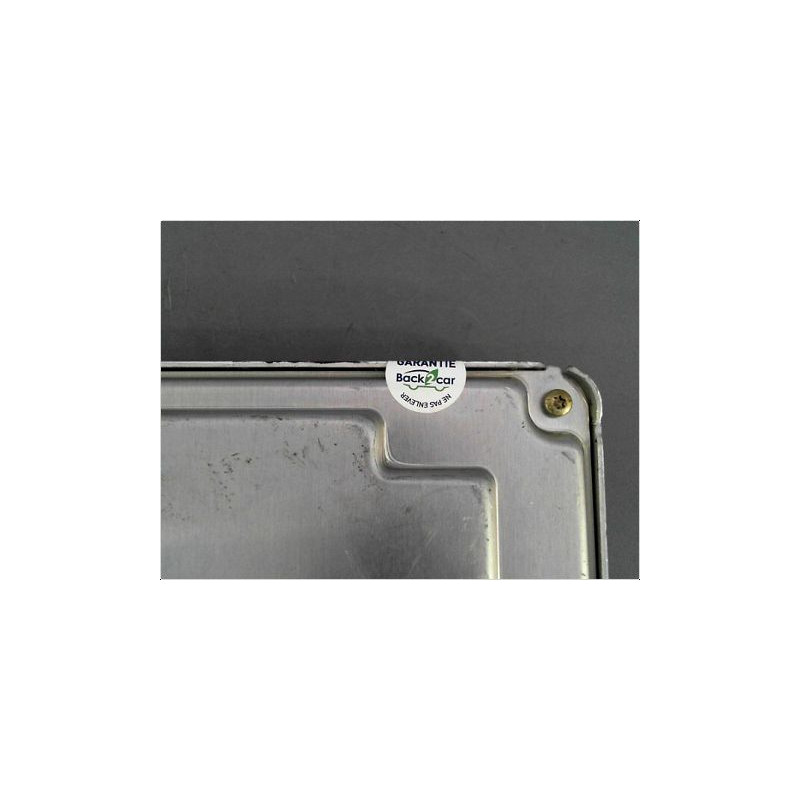 CALCULATEUR MOTEUR AUDI A4 2001-2004