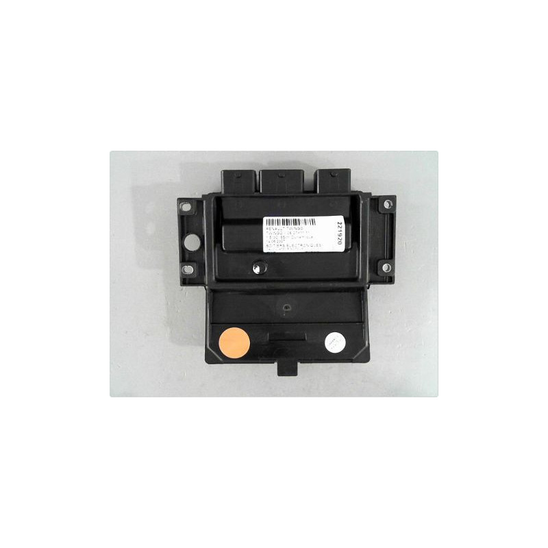 CALCULATEUR MOTEUR RENAULT TWINGO II 07-11