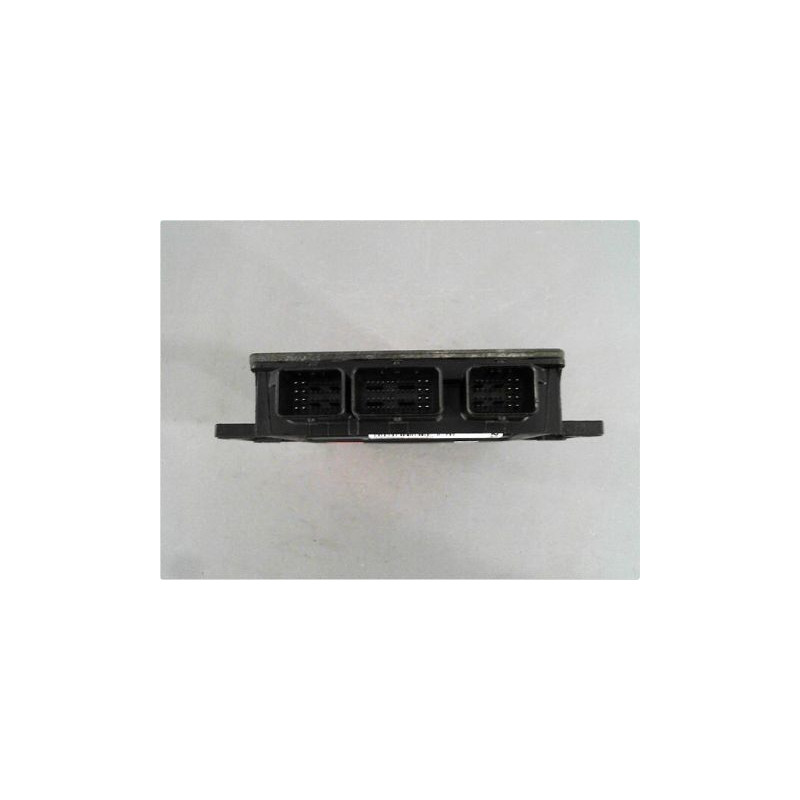 CALCULATEUR MOTEUR RENAULT TWINGO II 07-11
