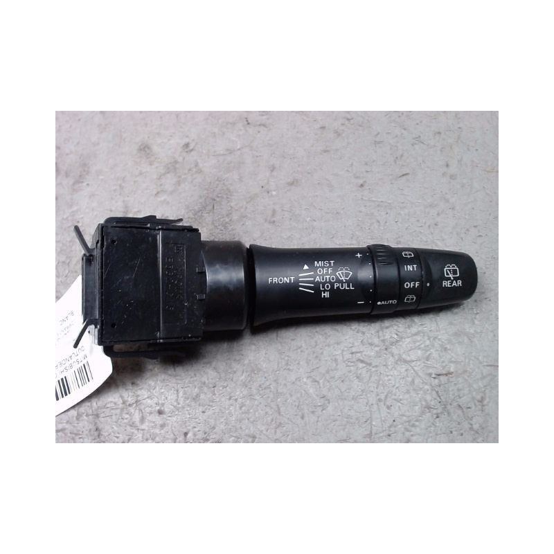 COMMANDE ESSUIE GLACE MITSUBISHI OUTLANDER