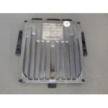 CALCULATEUR MOTEUR RENAULT CLIO
