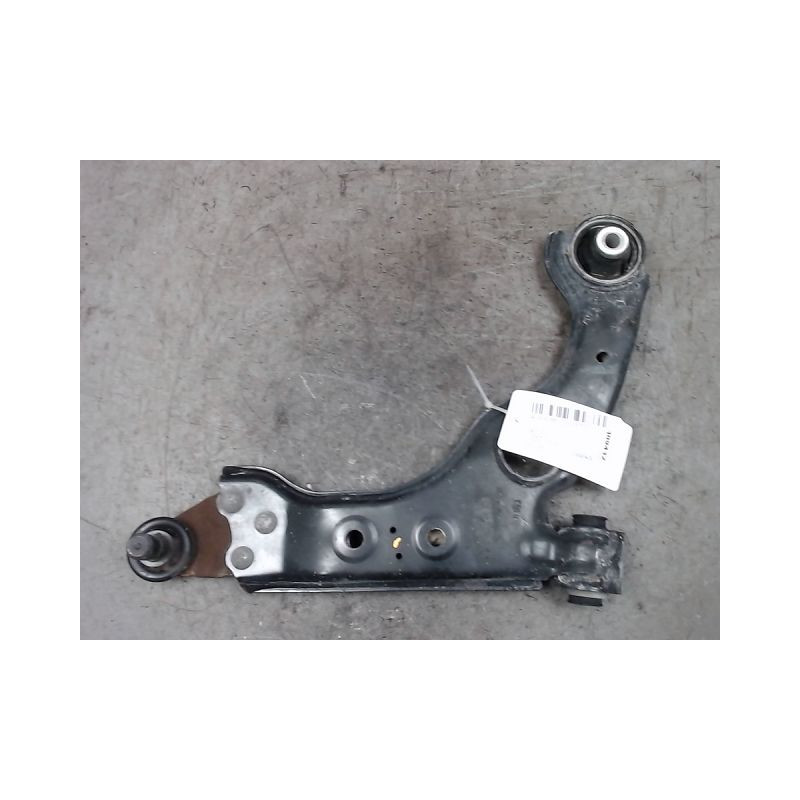 TRIANGLE INFERIEUR AVANT DROIT ALFA ROMEO GIULIETTA