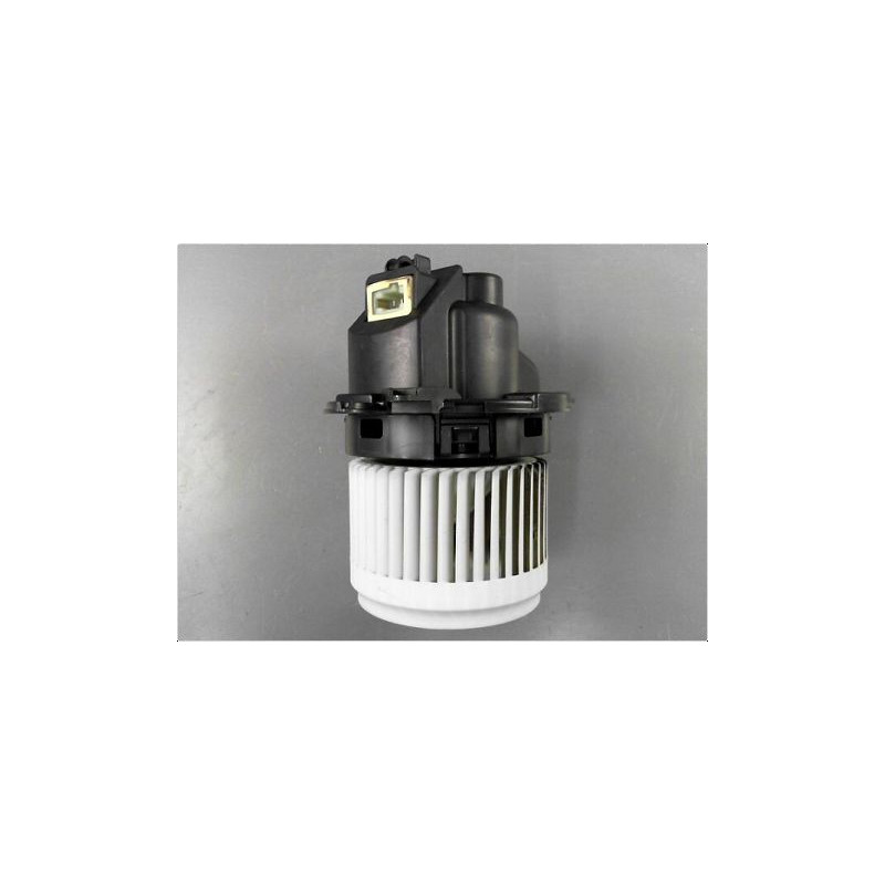MOTEUR VENTILATEUR CHAUFFAGE DACIA DOKKER 2012-