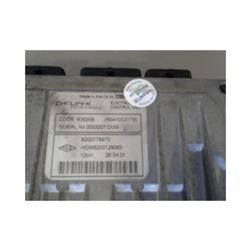 CALCULATEUR MOTEUR RENAULT CLIO
