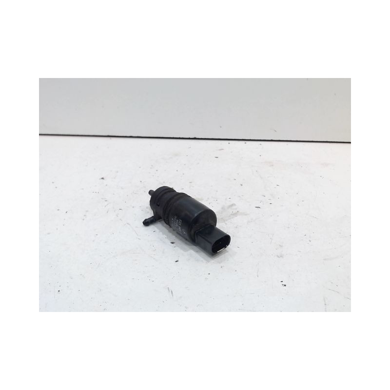 POMPE LAVE-GLACE AVANT MERCEDES CLASSE E