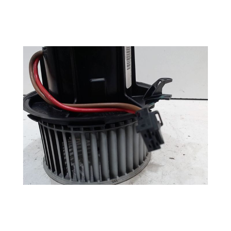 MOTEUR VENTILATEUR CHAUFFAGE MERCEDES CLASSE E