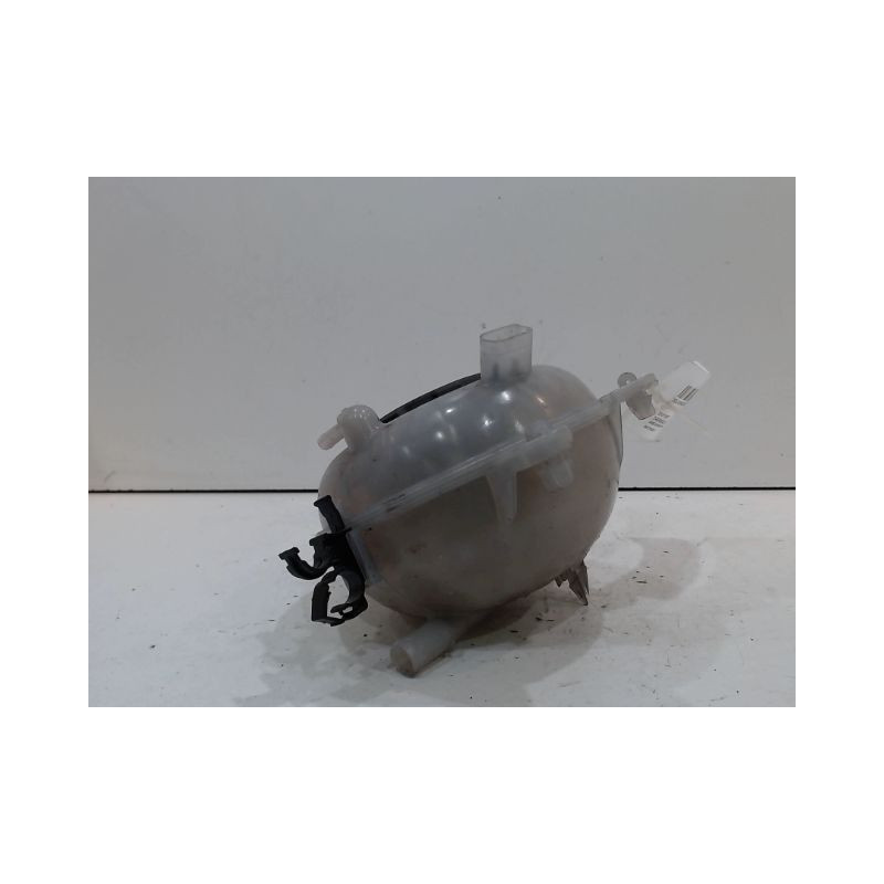 VASE EXPANSION VOLKSWAGEN GOLF