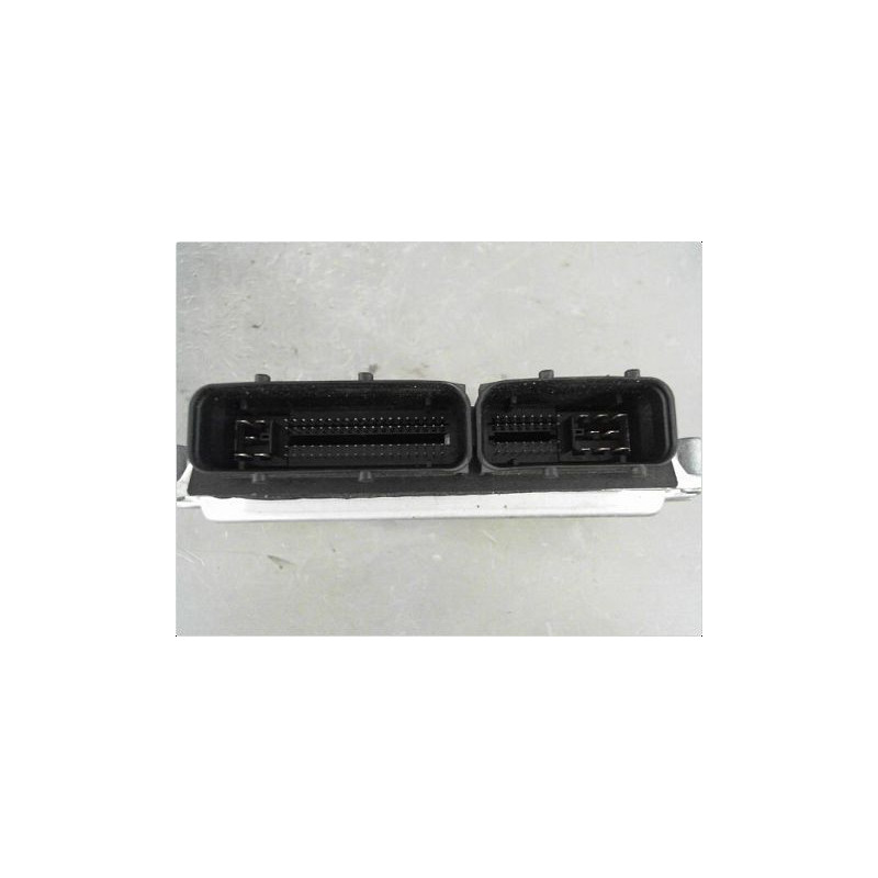CALCULATEUR MOTEUR VOLKSWAGEN POLO IV 02-05