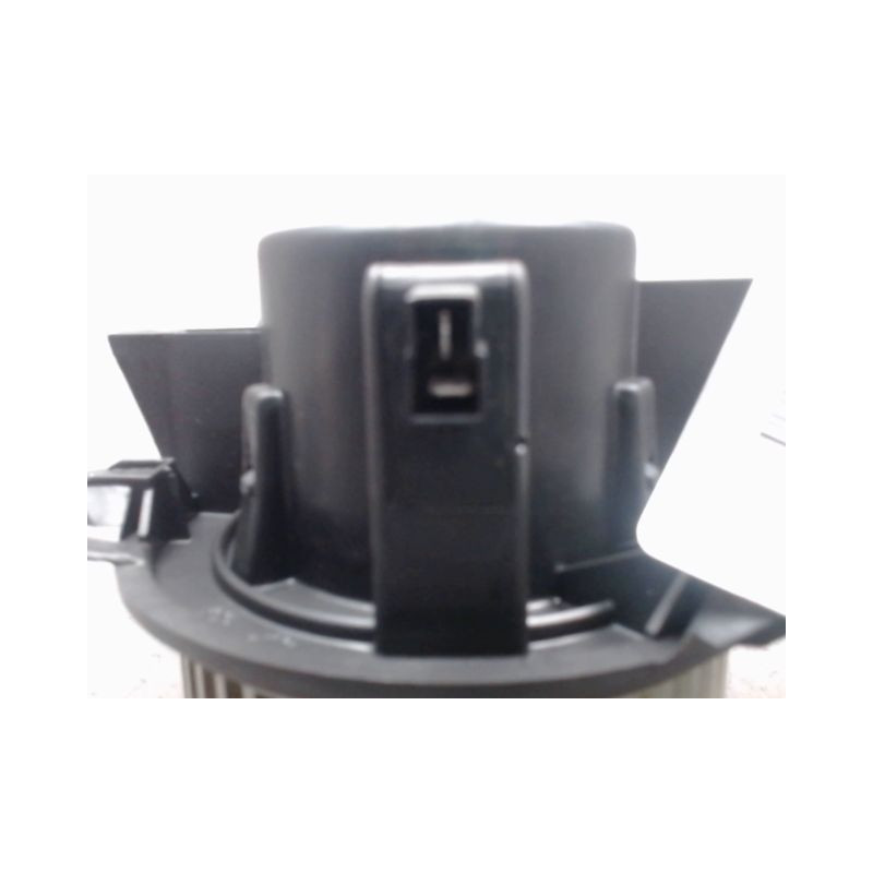 MOTEUR VENTILATEUR CHAUFFAGE FIAT PUNTO 99-2003