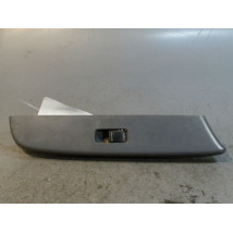 COMMANDE LEVE-GLACE PORTE AVD NISSAN KING-CAB