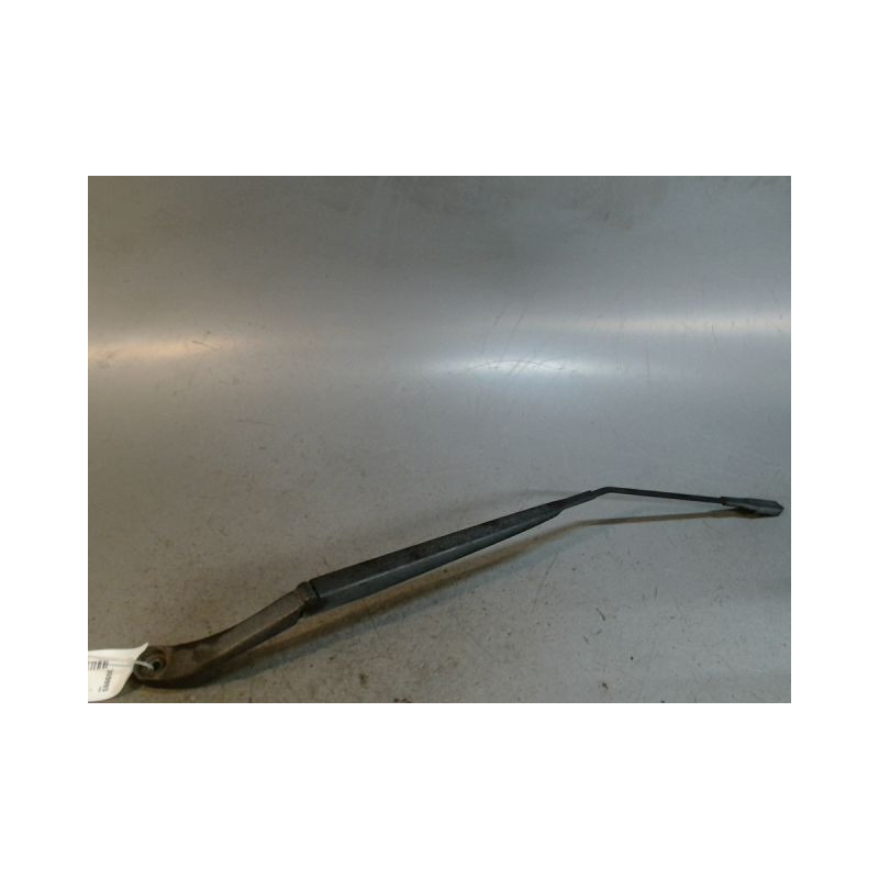 BRAS ESSUIE-GLACE AVANT DROIT NISSAN QASHQAI