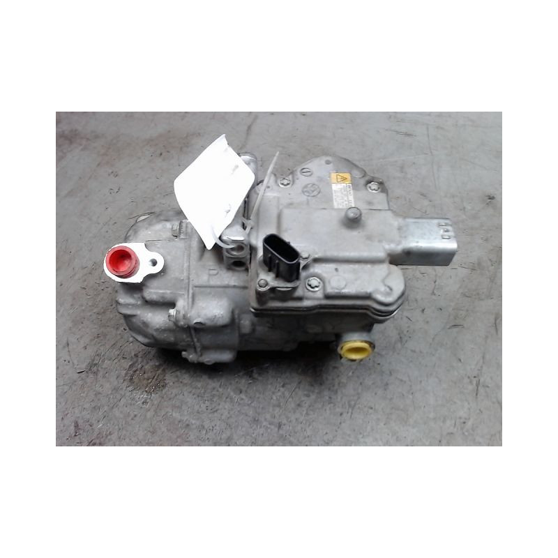 COMPRESSEUR AIR CONDITIONNE TOYOTA AURIS