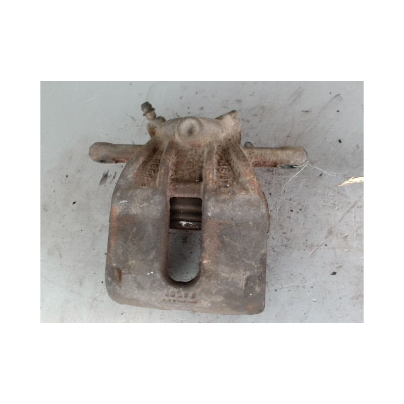 ETRIER DE FREIN AVANT DROIT NISSAN MICRA 3 PHASE 1 GASOIL