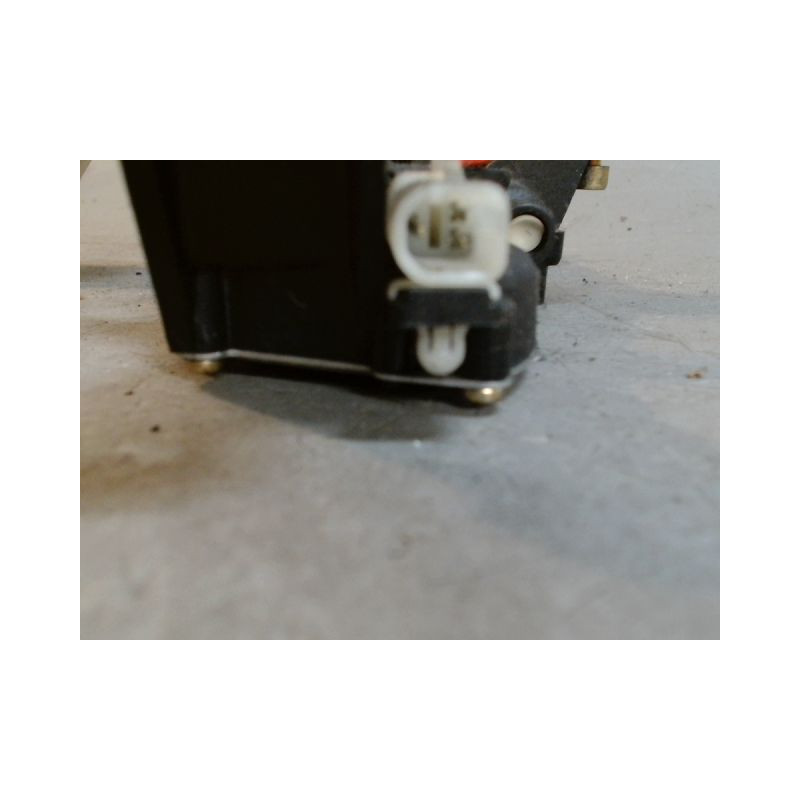 MOTEUR ESSUIE-GLACE ARRIERE FIAT PUNTO 2 PHASE 1 ESSENCE