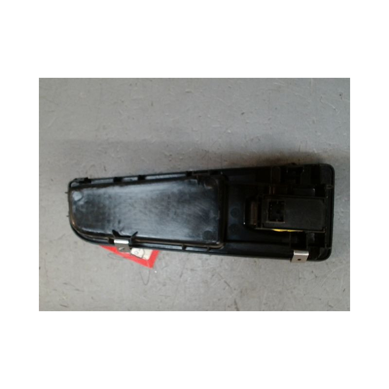 COMMANDE LEVE-GLACE PORTE AVG FIAT BRAVO 2 GASOIL