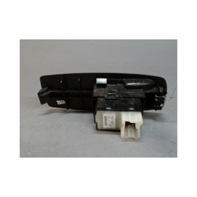 COMMANDE LEVE-GLACE PORTE AVD RENAULT KOLEOS 1 PHASE 3 2.0 DCI 149 C