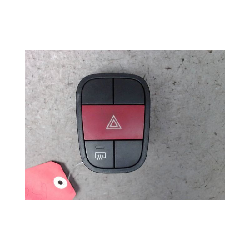BOUTON DE WARNING FIAT QUBO DIESEL