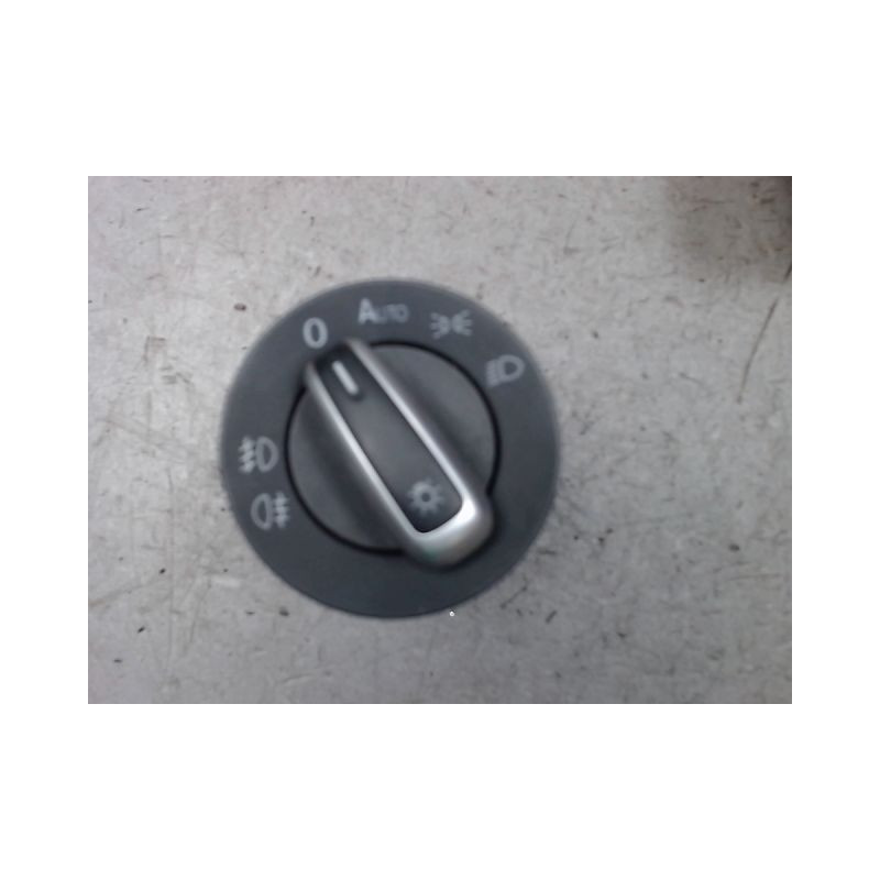 INTERIEUR COMMANDE PHARES VOLKSWAGEN GOLF 6 DIESEL