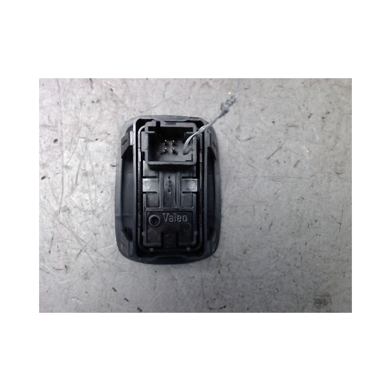 COMMANDE LEVE-GLACE PORTE ARD CITROEN C3 PICASSO PHASE 2 1.6I VTI -