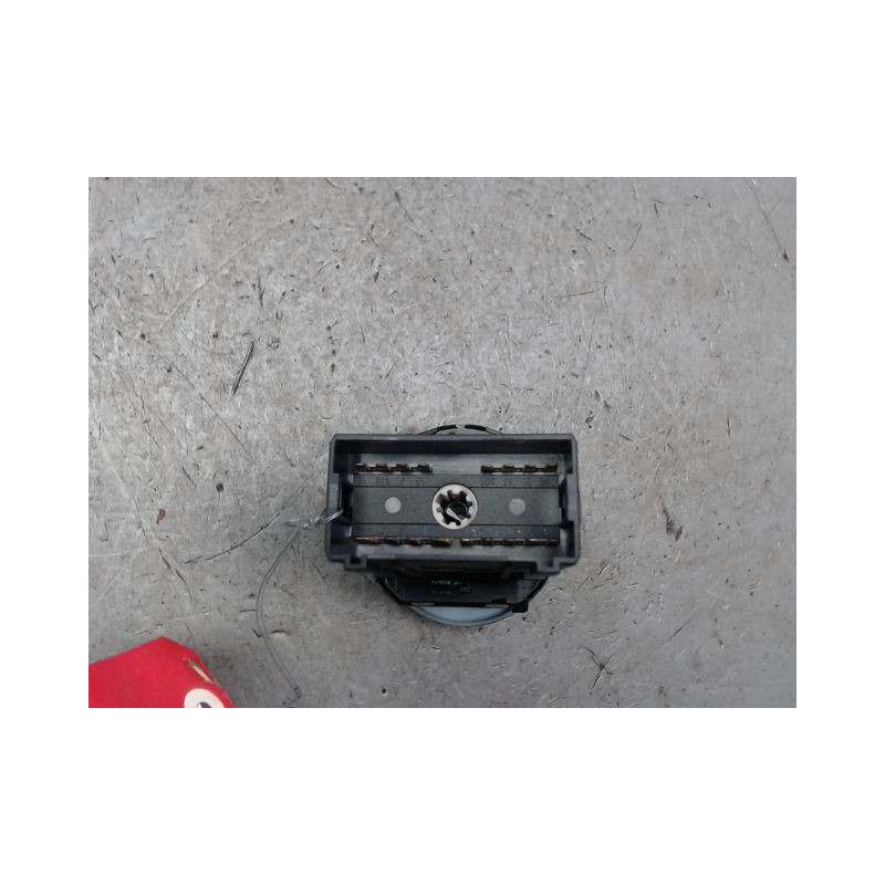 INTERIEUR COMMANDE PHARES VOLKSWAGEN GOLF 4 ESSENCE