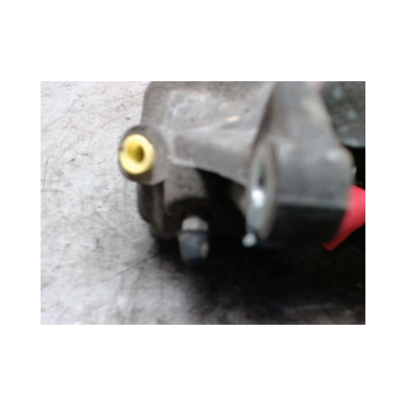 ETRIER DE FREIN AVANT DROIT PEUGEOT 208 PHASE 1 1.4 HDI - 8V TURBO