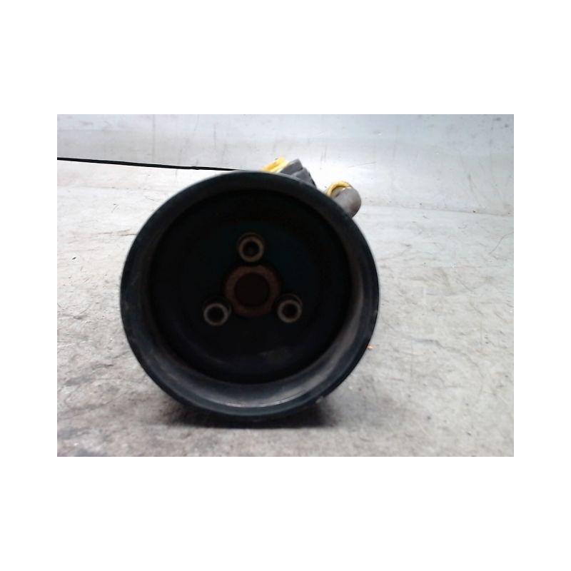 POMPE DIRECTION ASSISTEE VOLKSWAGEN POLO 3 PHASE 2 1.4I - 8V