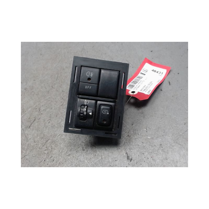 INTERIEUR COMMANDE PHARES SUZUKI GRAND VITARA 1 2.0 TDI - 16V T