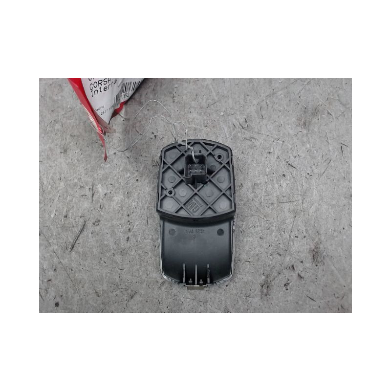 COMMANDE LEVE-GLACE PORTE AVD OPEL CORSA E ESSENCE