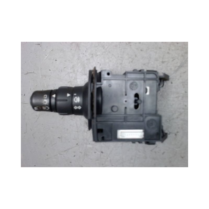 COMMANDE CLIGNOTANT RENAULT SCENIC 2 PHASE 2 1.5 DCI - 8V