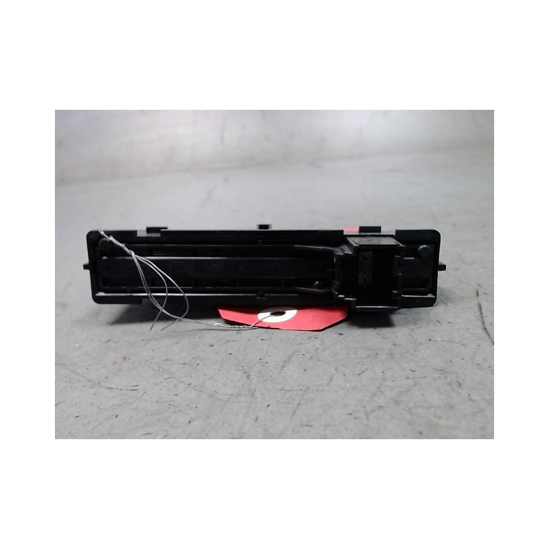 BOUTON DE WARNING OPEL INSIGNIA 1 PHASE 1  DIESEL