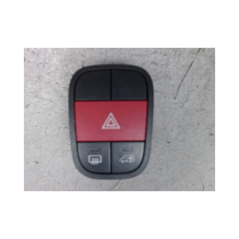 BOUTON DE WARNING CITROEN NEMO  DIESEL