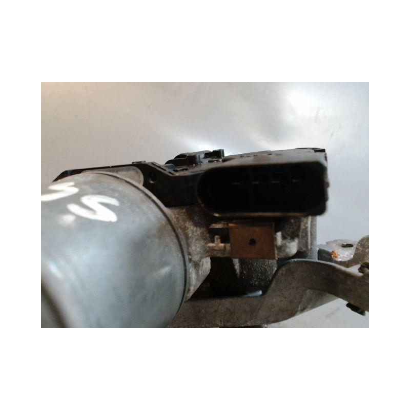 MOTEUR ESSUIE-GLACE ARRIERE FORD FOCUS