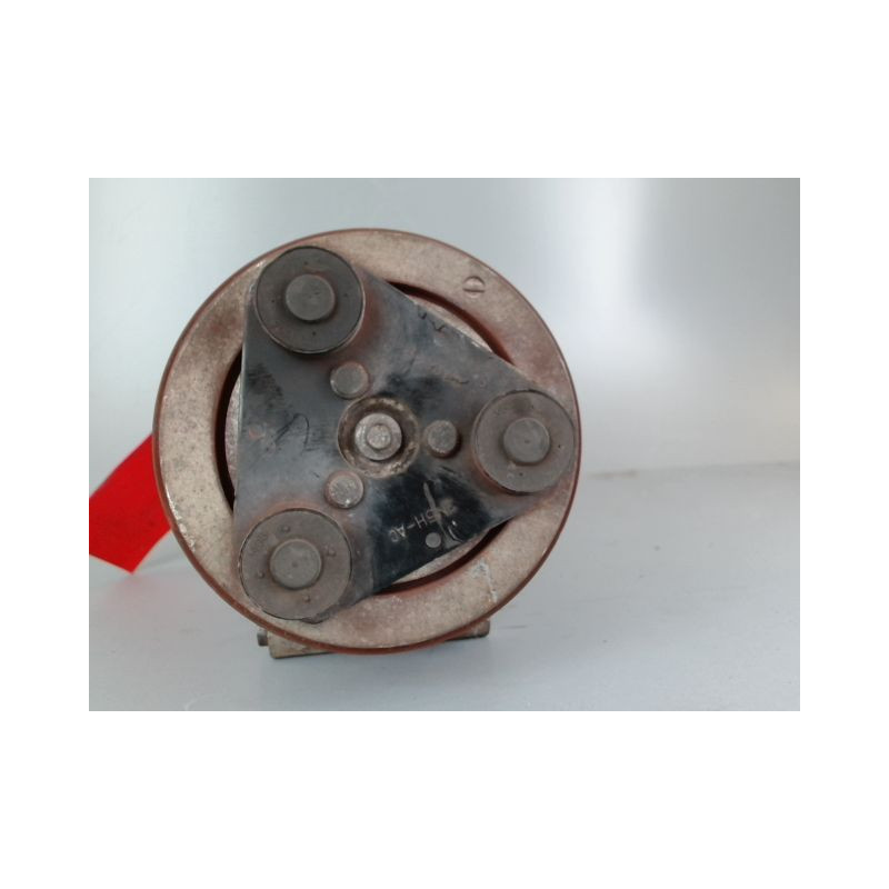 COMPRESSEUR AIR CONDITIONNE FORD FOCUS