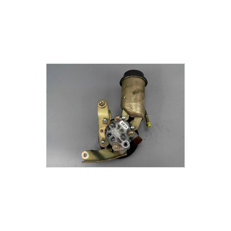POMPE DIRECTION ASSISTEE TOYOTA YARIS -2003