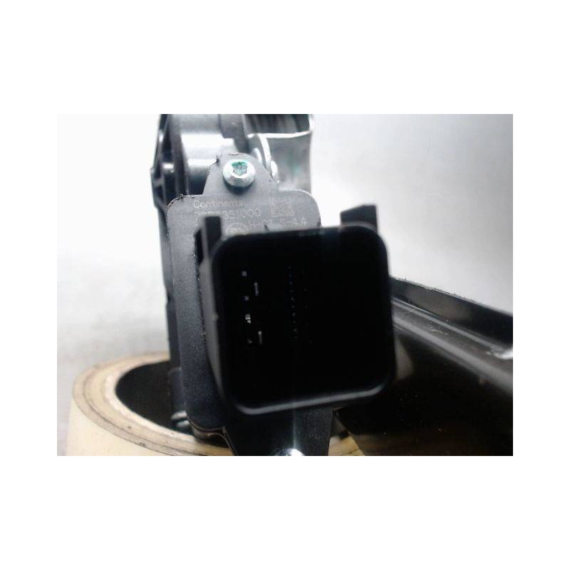 MECANISME+MOTEUR LEVE-GLACE AVANT GAUCHE OPEL MOKKA