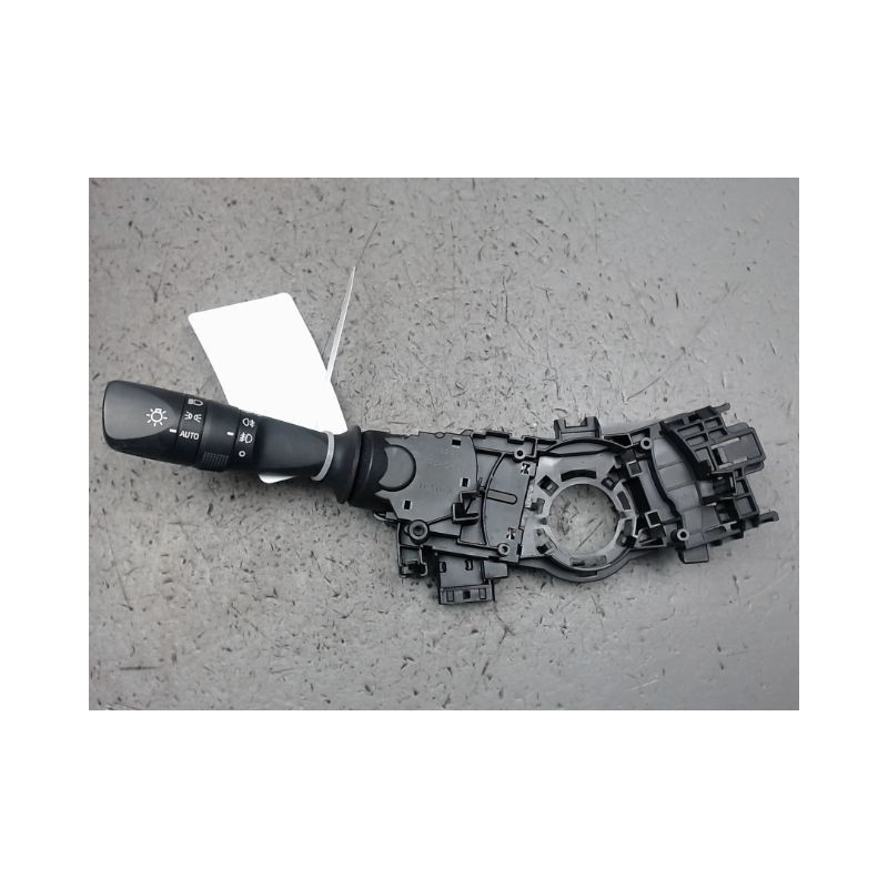 COMMANDE CLIGNOTANT TOYOTA C-HR