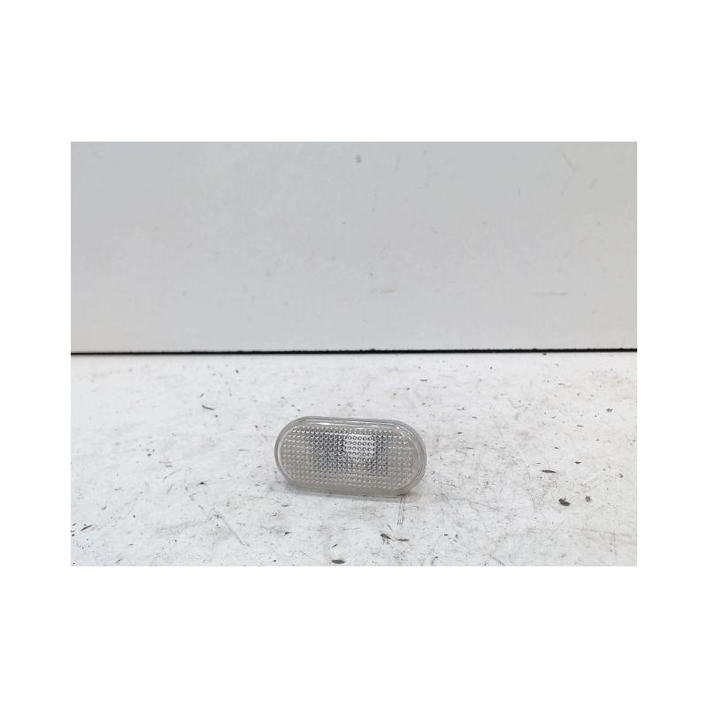 REPETITEUR AILE DROIT NISSAN NOTE