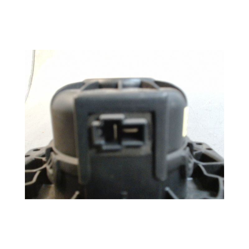 MOTEUR VENTILATEUR CHAUFFAGE CHEVROLET AVEO 1 1.2I - 16V