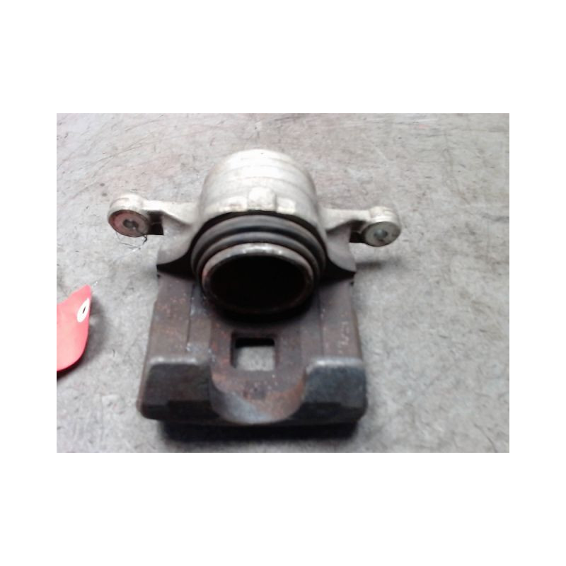 ETRIER DE FREIN AVANT GAUCHE SUZUKI SWIFT 4 ESSENCE
