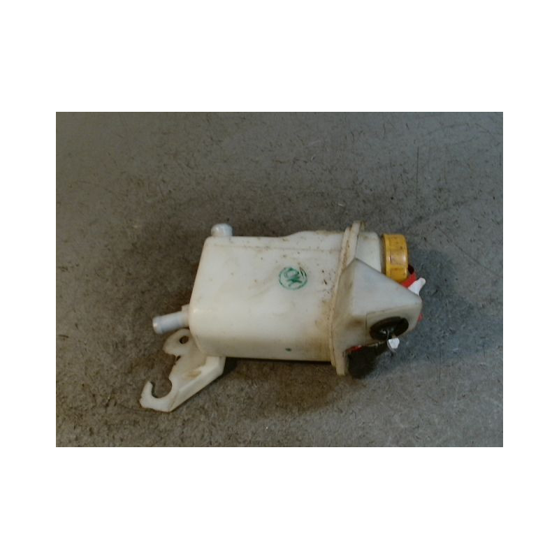 RESERVOIR POMPE DIRECTION FORD FIESTA 4 PHASE 1 ESSENCE