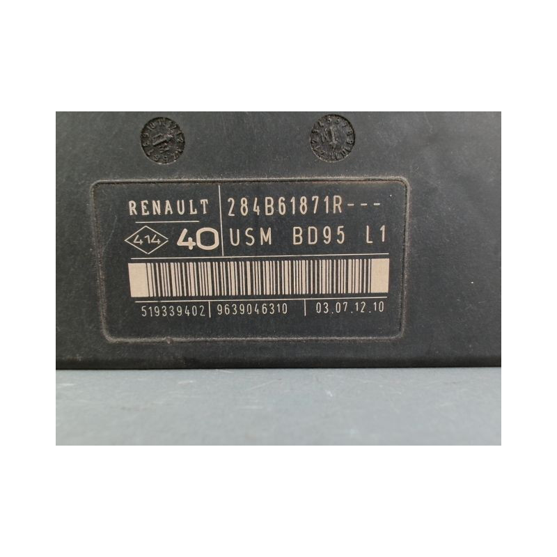 PLATINE FUSIBLE AVANT RENAULT MEGANE 3 PHASE 1 BREAK 1.5 DCI