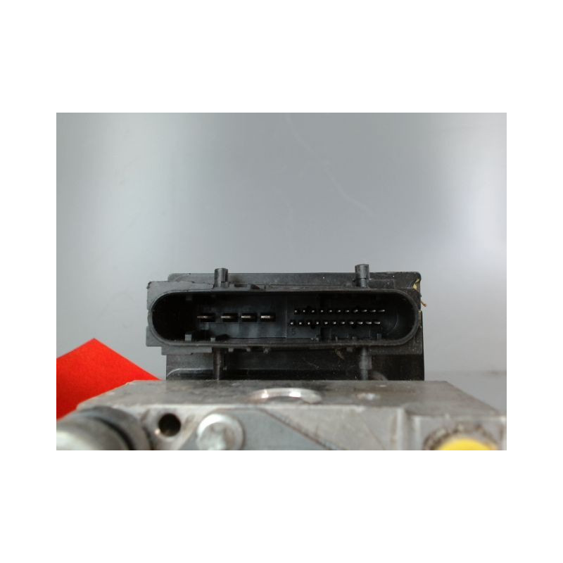 UNITE HYDRAULIQUE ABS DACIA SANDERO 1 1.5 DCI - 8V TURBO