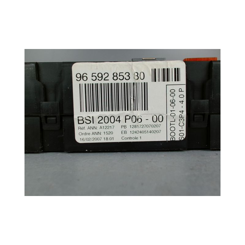 PLATINE FUSIBLE AVANT AUDI A3 1 PHASE 1  DIESEL