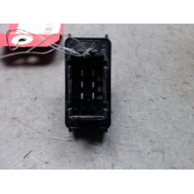 COMMANDE LEVE-GLACE PORTE AVD CITROEN DS3