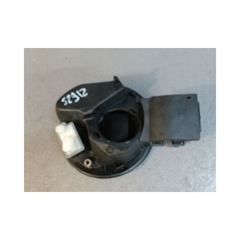 VOLET DE TRAPPE CARBURANT RENAULT CLIO 5