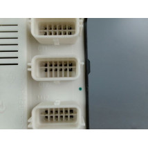 PLATINE FUSIBLE AVANT RENAULT MEGANE