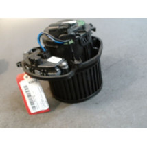MOTEUR VENTILATEUR CHAUFFAGE RENAULT MEGANE 4 PHASE 2 1.8I - 16V TU